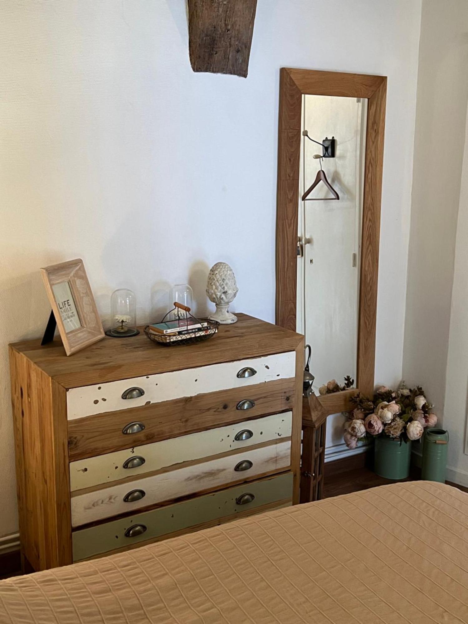 Une Pause Chez Julien, appartement lumineux et idéalement situé! Honfleur Esterno foto